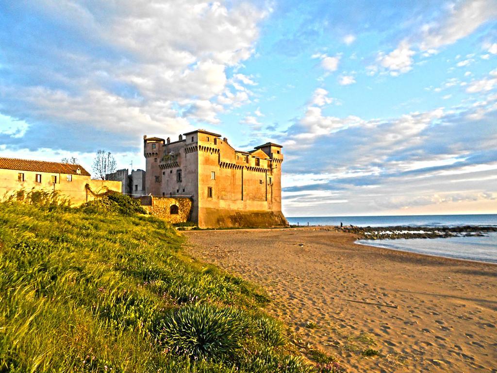 B&B Piazza Fratti Civitavecchia Exterior photo