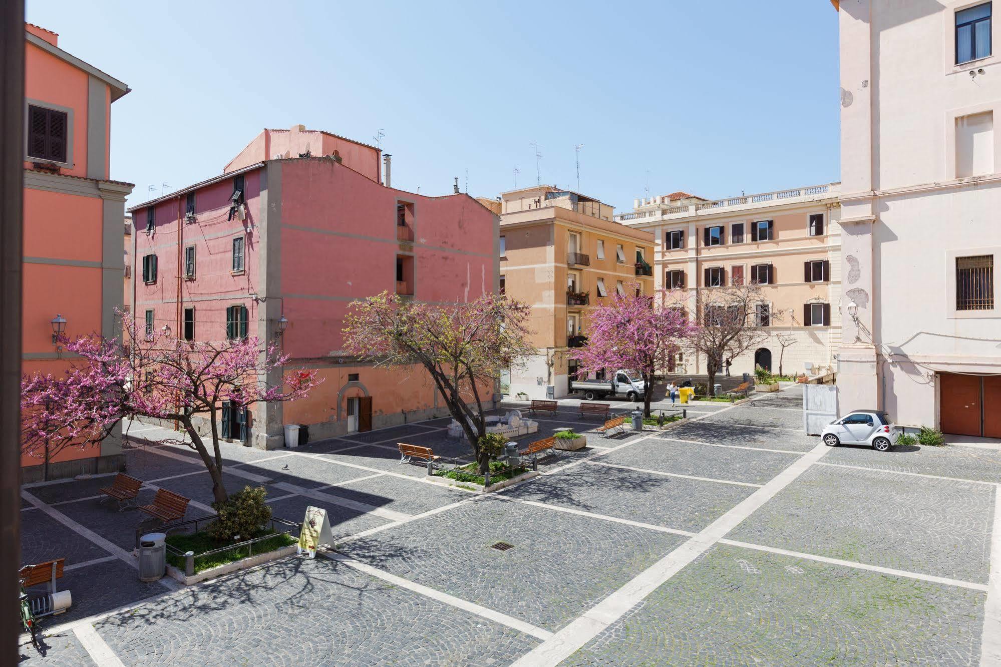 B&B Piazza Fratti Civitavecchia Exterior photo